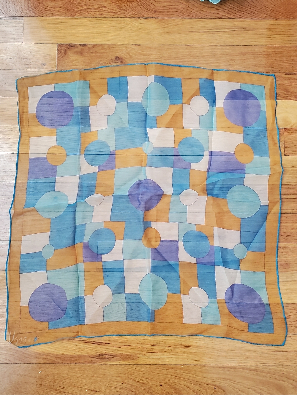 Fashion Scarves - 11 Pieces - Picture 10 of 12